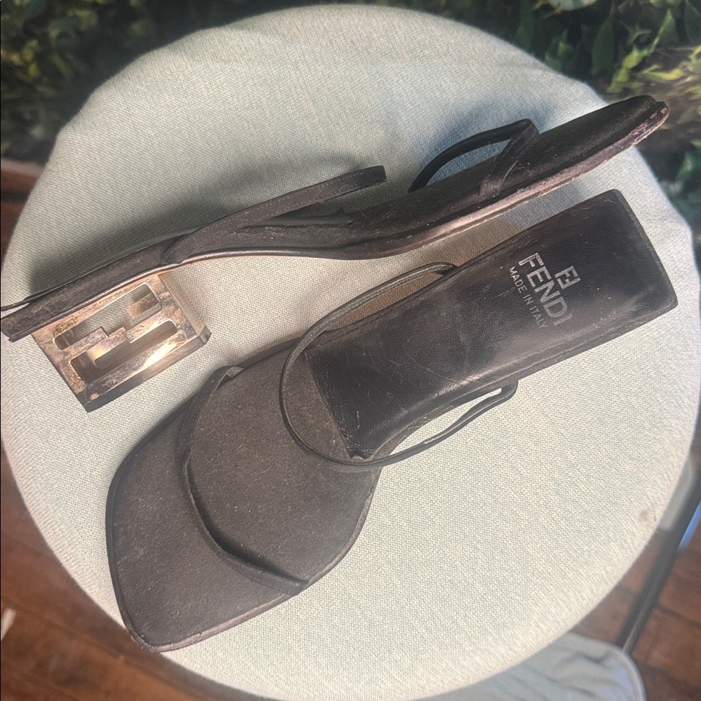 Vintage Fendi size 37 Elegant Black Sandals with Unique Heel Design
